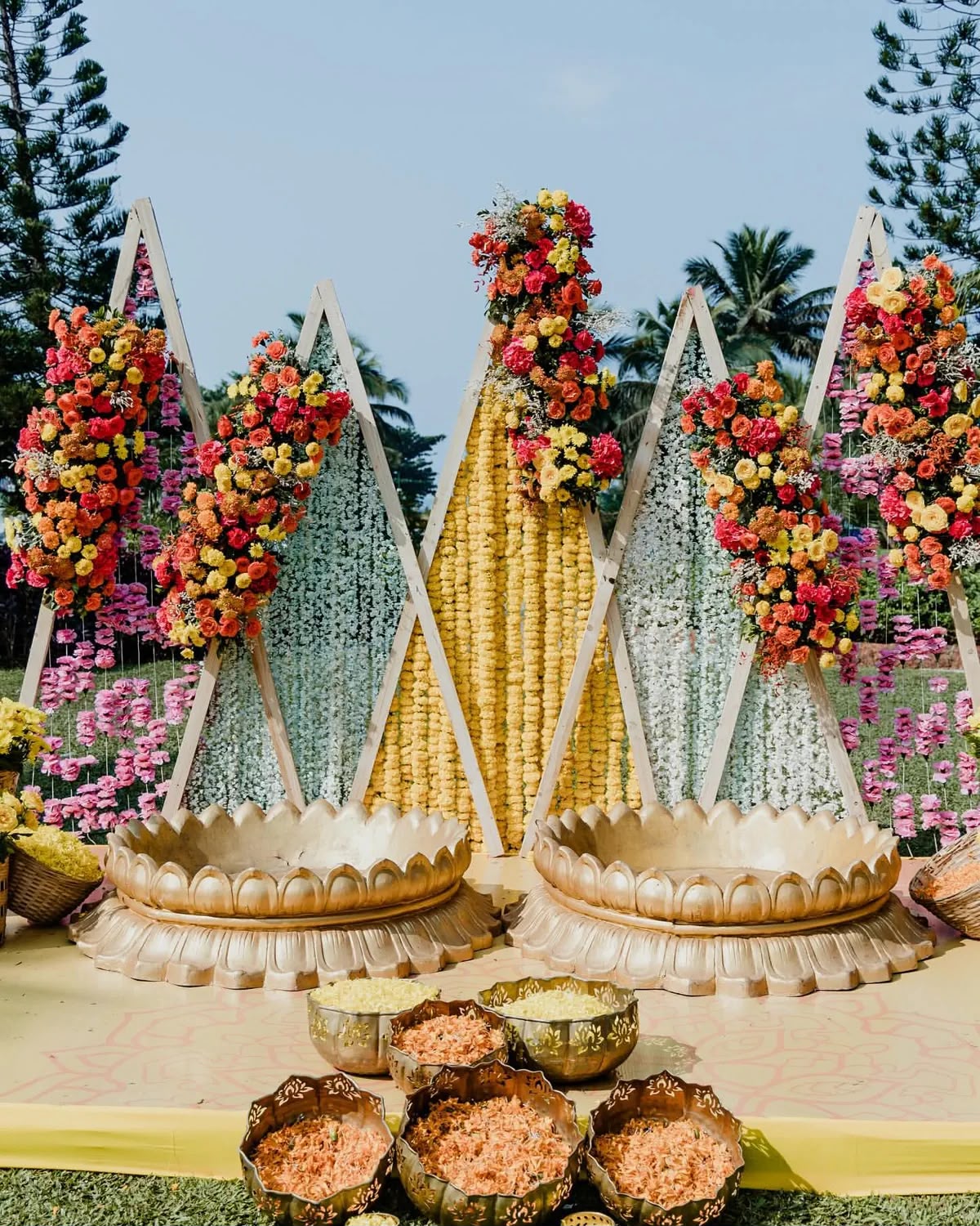 Outdoor ceremony backdrop